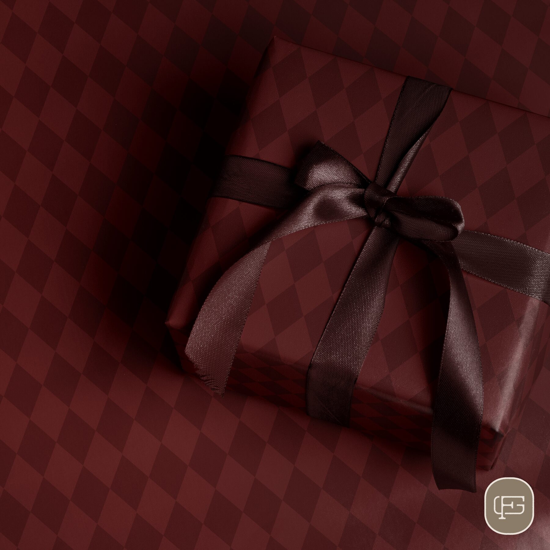 Red diamond-pattern wrapping paper design
